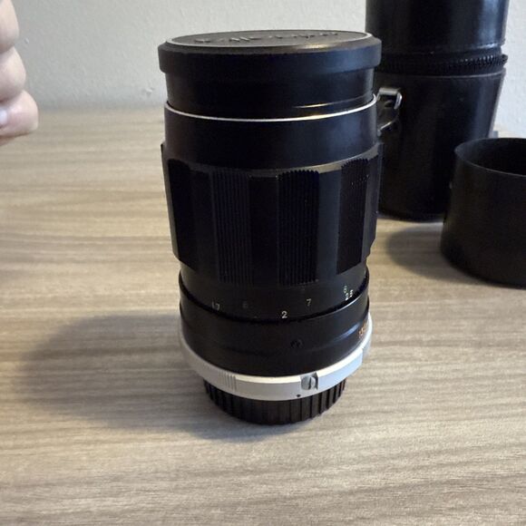 Minolta MC Tele Rokkor-QD f/3.5 135mm Lens with Caps & Original leather case - Picture 6 of 10